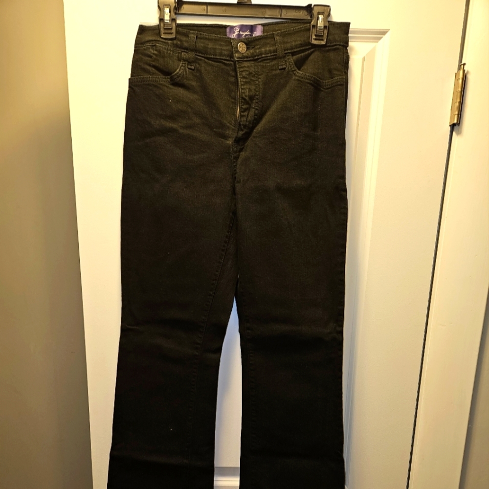 NYDJ Embellished black jeans womens size 10